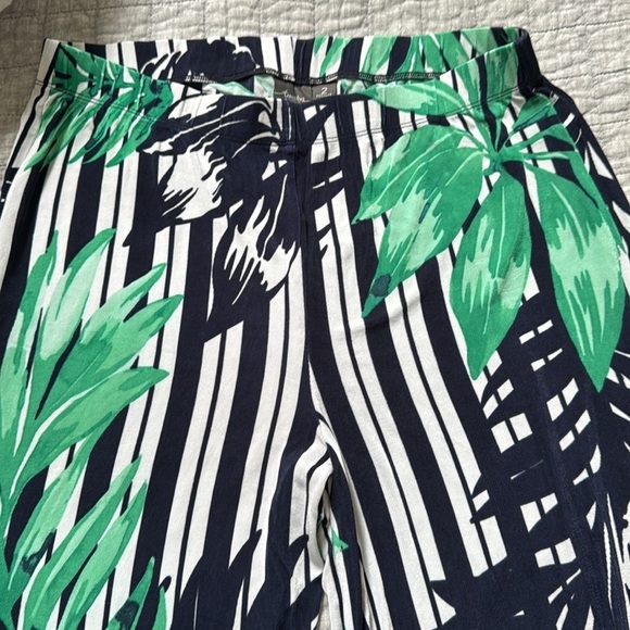 Chico's Green and Navy Casual Palazzo Pants. size L ( Chico's size 2) - Picture 3 of 4